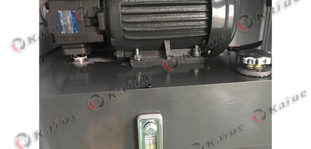 Single Head Corner Crimping Machine 140Z Details 2