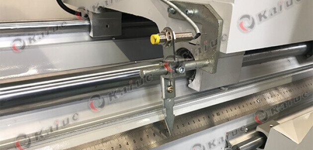 Double Head Saw 450 Details 2