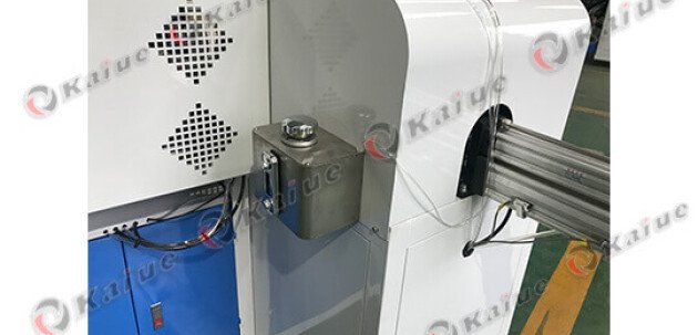 Automatic Corner Connector Cutting Saw 450 Details 2