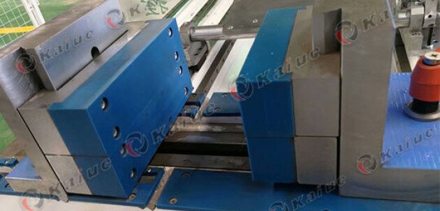 4 Axis Processing Center Detail 3