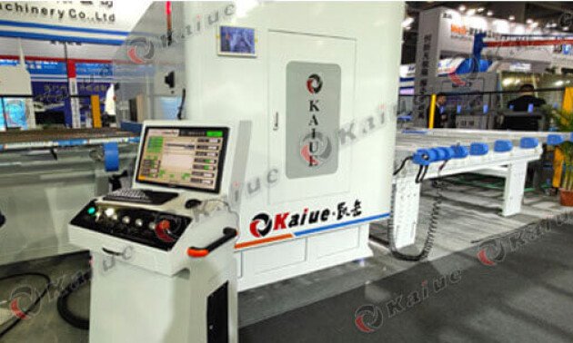 Cnc Cutting Center Exhibition