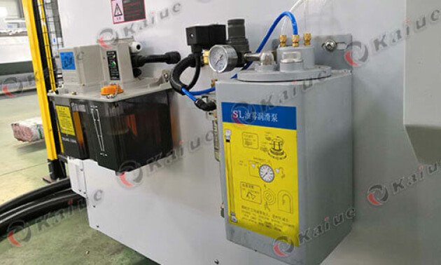 Heavy Duty 4 Axis Processing Center Details 1