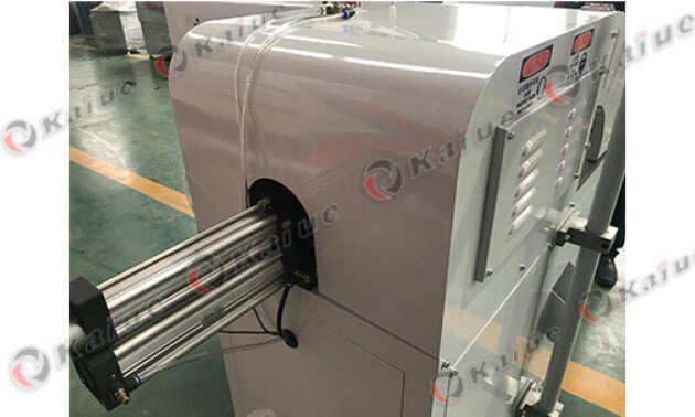 Automatic Corner Connector Cutting Saw 450 Details 0